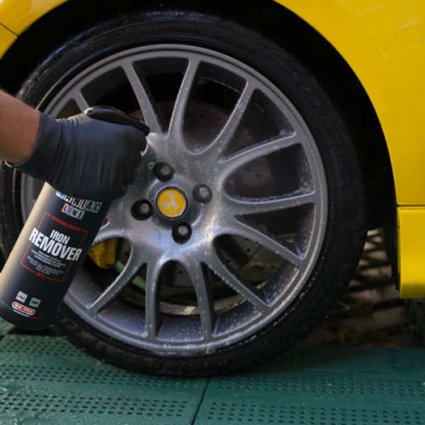 Maniac Line Iron Remover — очищувач від металевих забруднень 1000 мл