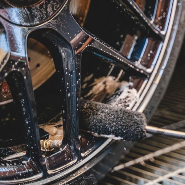 Maniac Line Wheel & Tyre Cleaner — очищувач дисків і шин 1000 мл