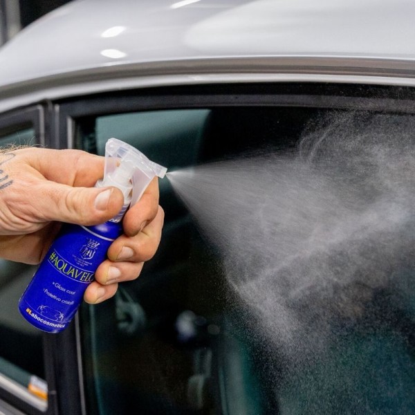 Labocosmetica AQUAVELOX — антидощ для скла 100 мл